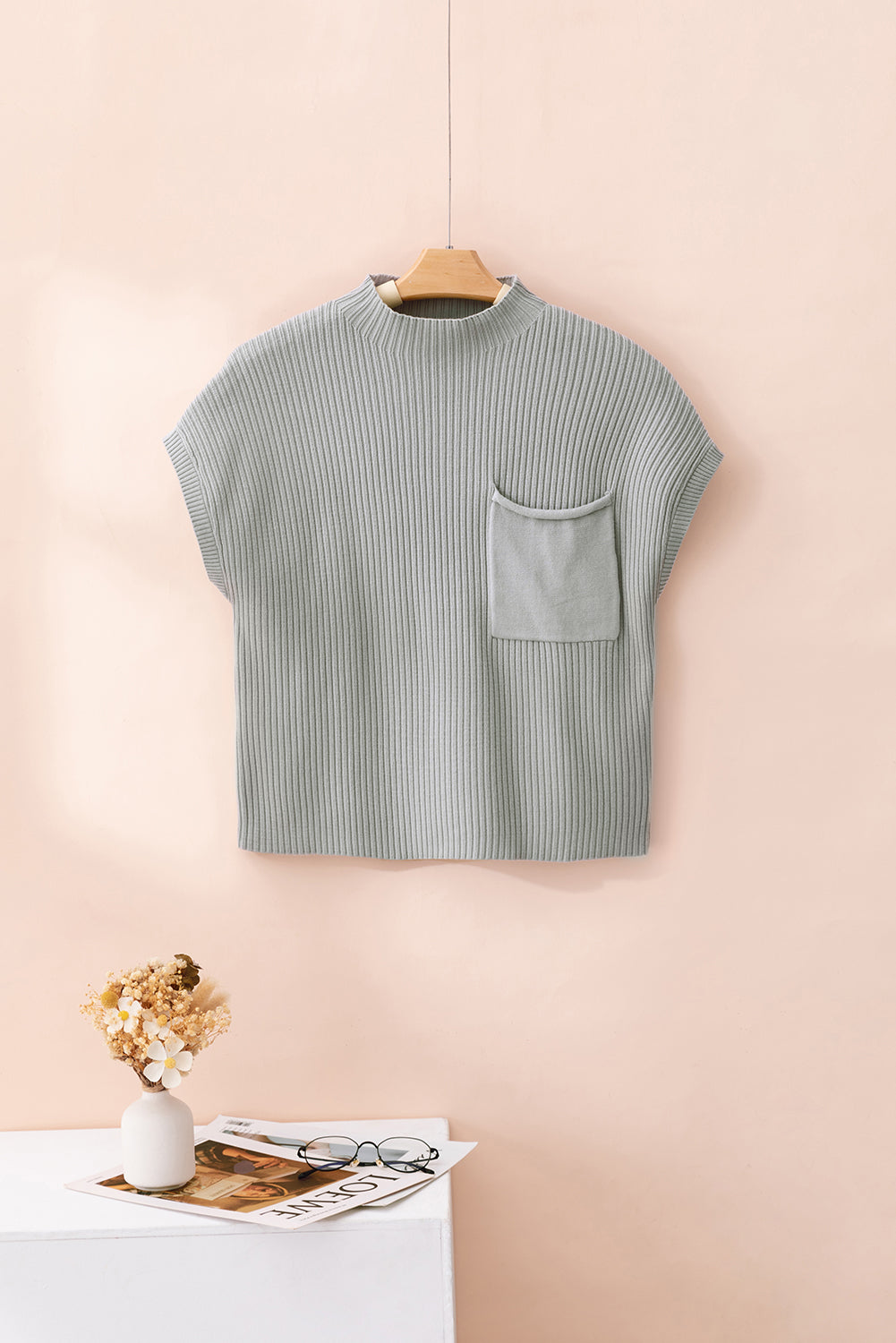 Gray Patch Pocket Ribbed Knit Short Sleeve Sweater