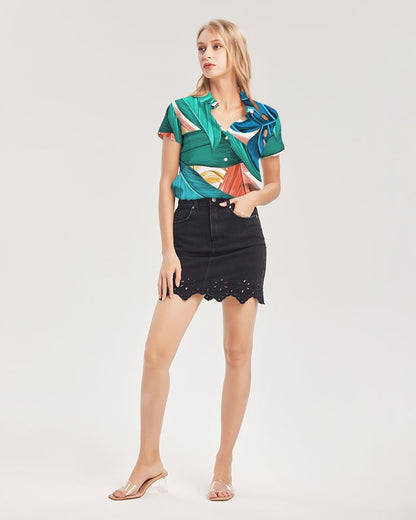 Tropical Exotic Women's All-Over Print Short Sleeve Button Up