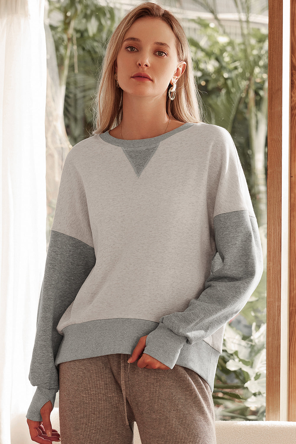 Light Grey Color Block Thumbhole Sleeve Drop Shoulder Sweatshirt