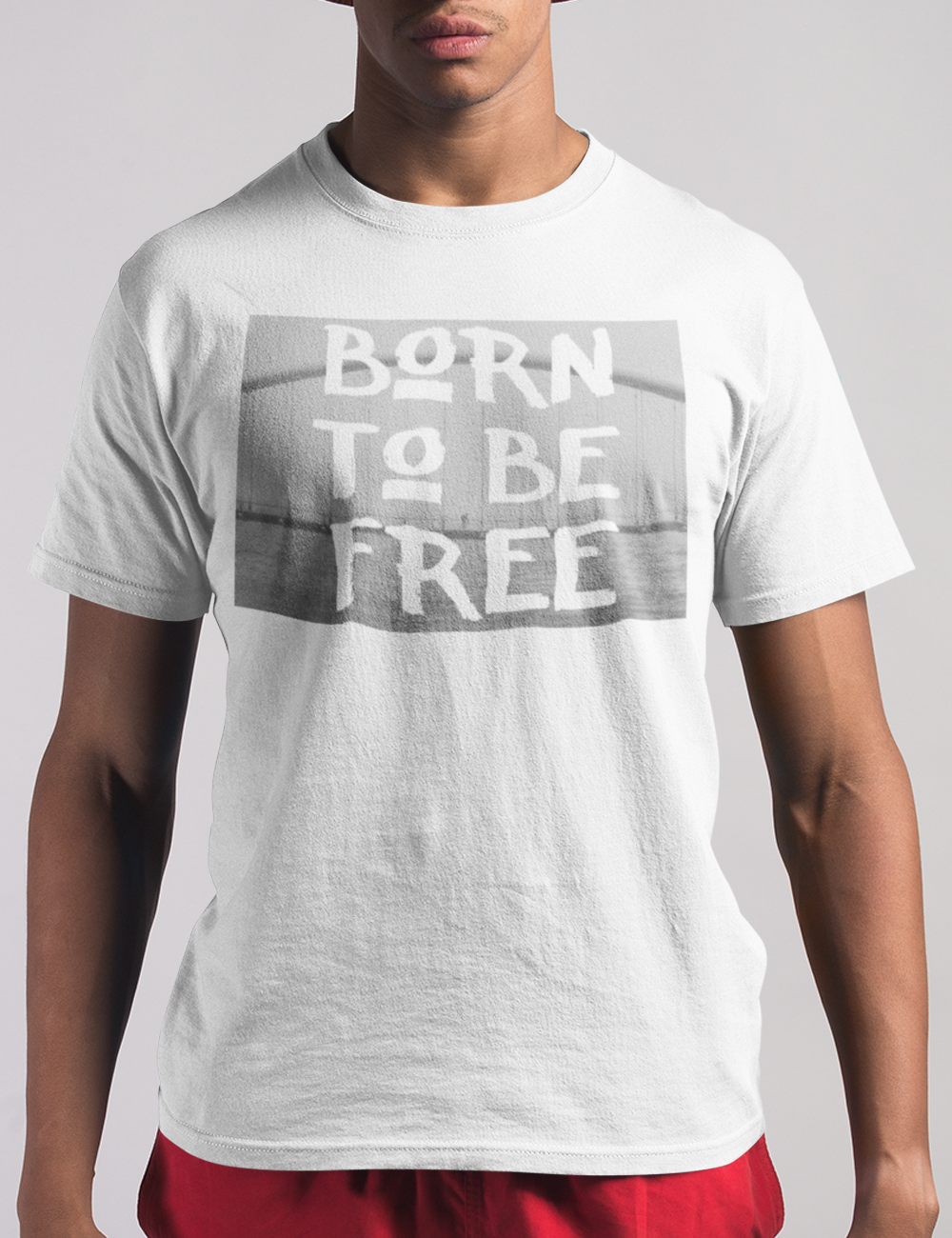 Born To Be Free Men's Classic T-Shirt OniTakai