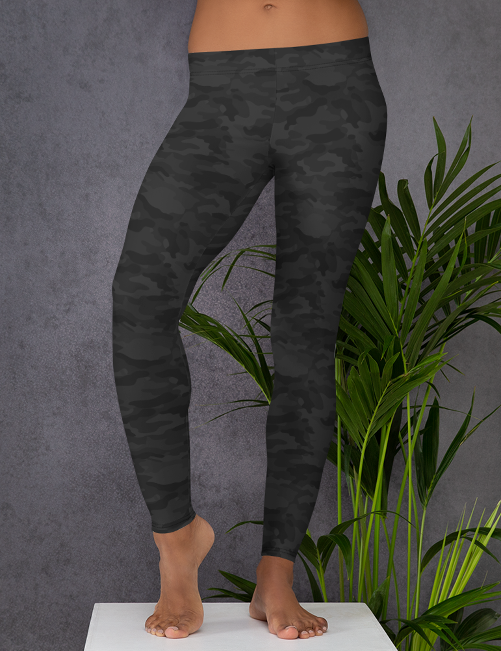 Dark Jungle Military Camouflage Print | Women's Standard Yoga Leggings OniTakai