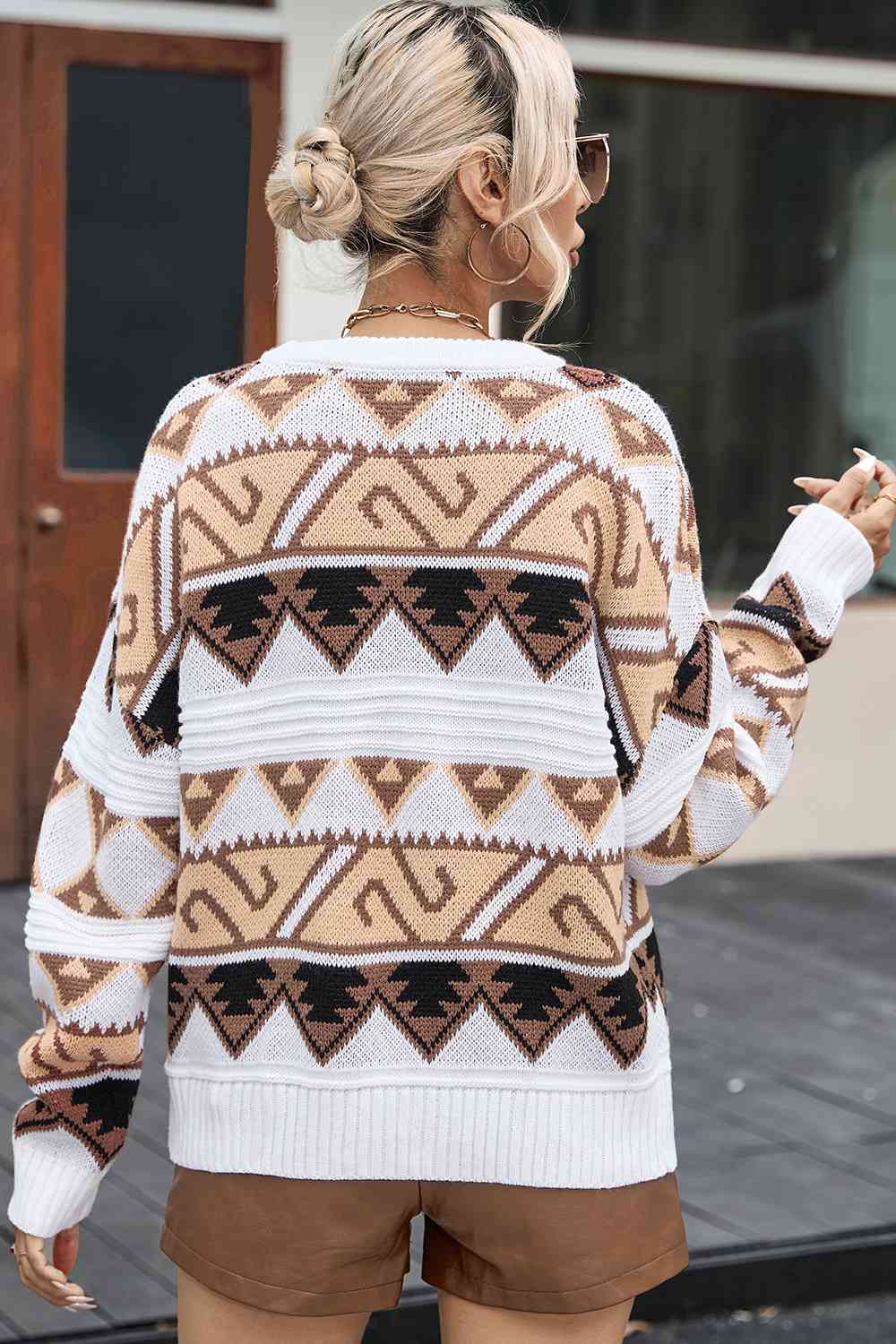 Geometric Round Neck Dropped Shoulder Sweater OniTakai