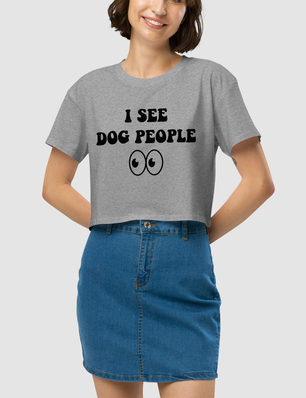 I See Dog People Women's Relaxed Crop Top T-Shirt OniTakai