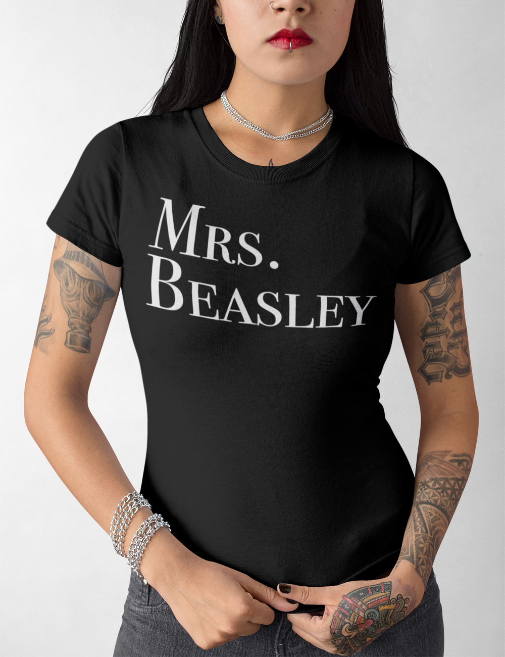 Mrs. Beasley | Women's Style T-Shirt OniTakai
