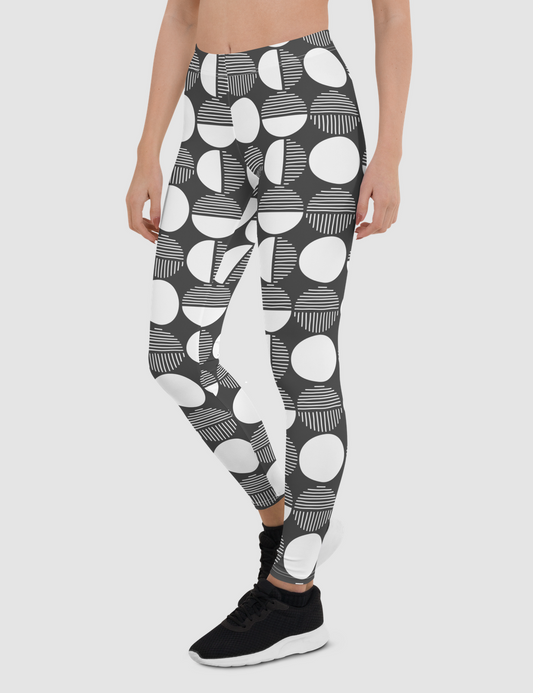 Patterned Eclipse | Women's Standard Yoga Leggings OniTakai