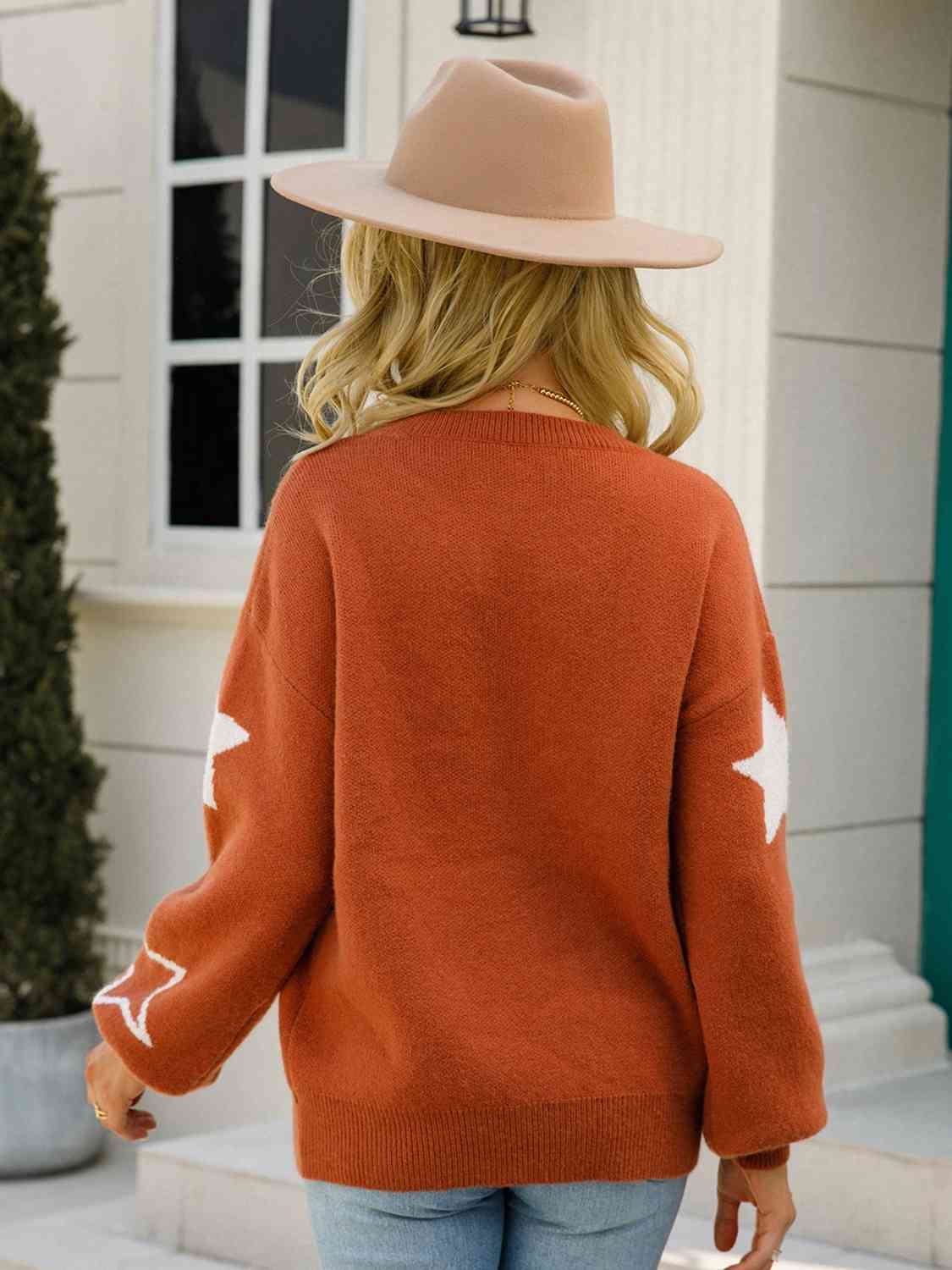 Star Round Neck Long Sleeve Sweater OniTakai