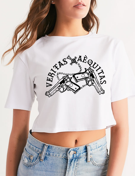 Veritas Aequitas | Women's Relaxed Crop Top T-Shirt OniTakai