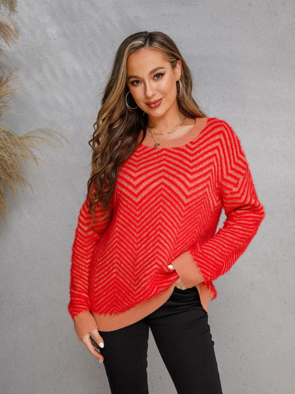 Women's Casual Chevron Round Neck Long Sleeve Sweater OniTakai