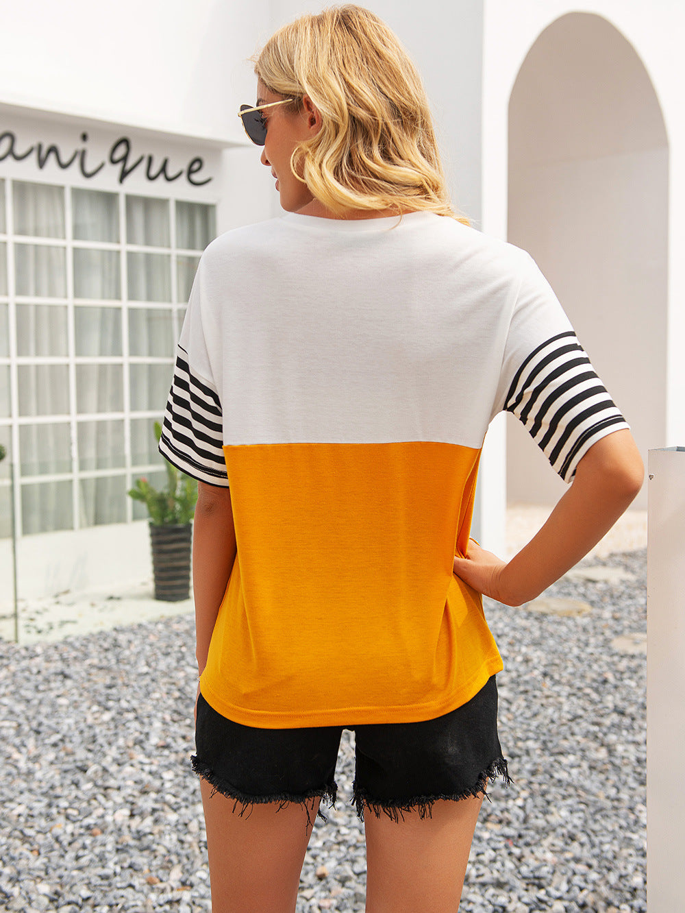 Women's Casual Striped Color Block Round Neck T-Shirt OniTakai