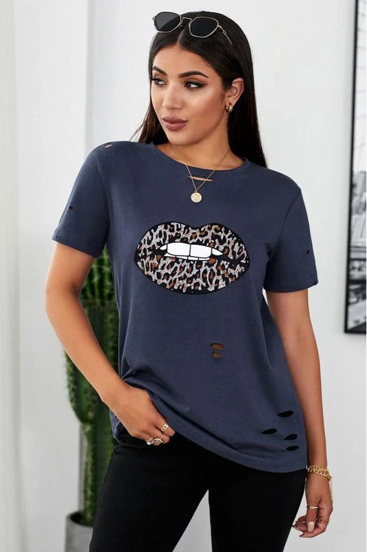 Women's Leopard Lip Distressed Crewneck Tee OniTakai