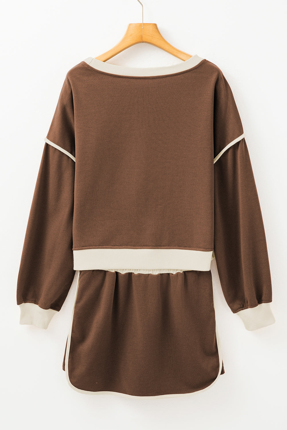 Coffee Color Contrast Loose Pullover and Lace-up Waist Skort Set