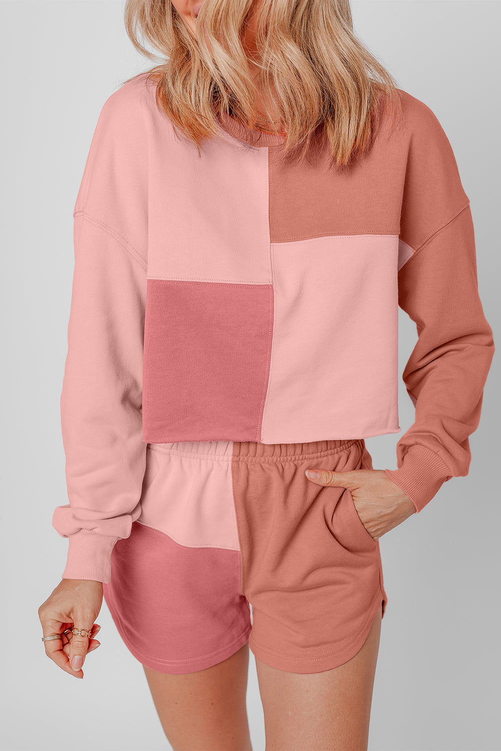 Peach Blossom Colorblock Patchwork Long Sleeve Shorts Outfit