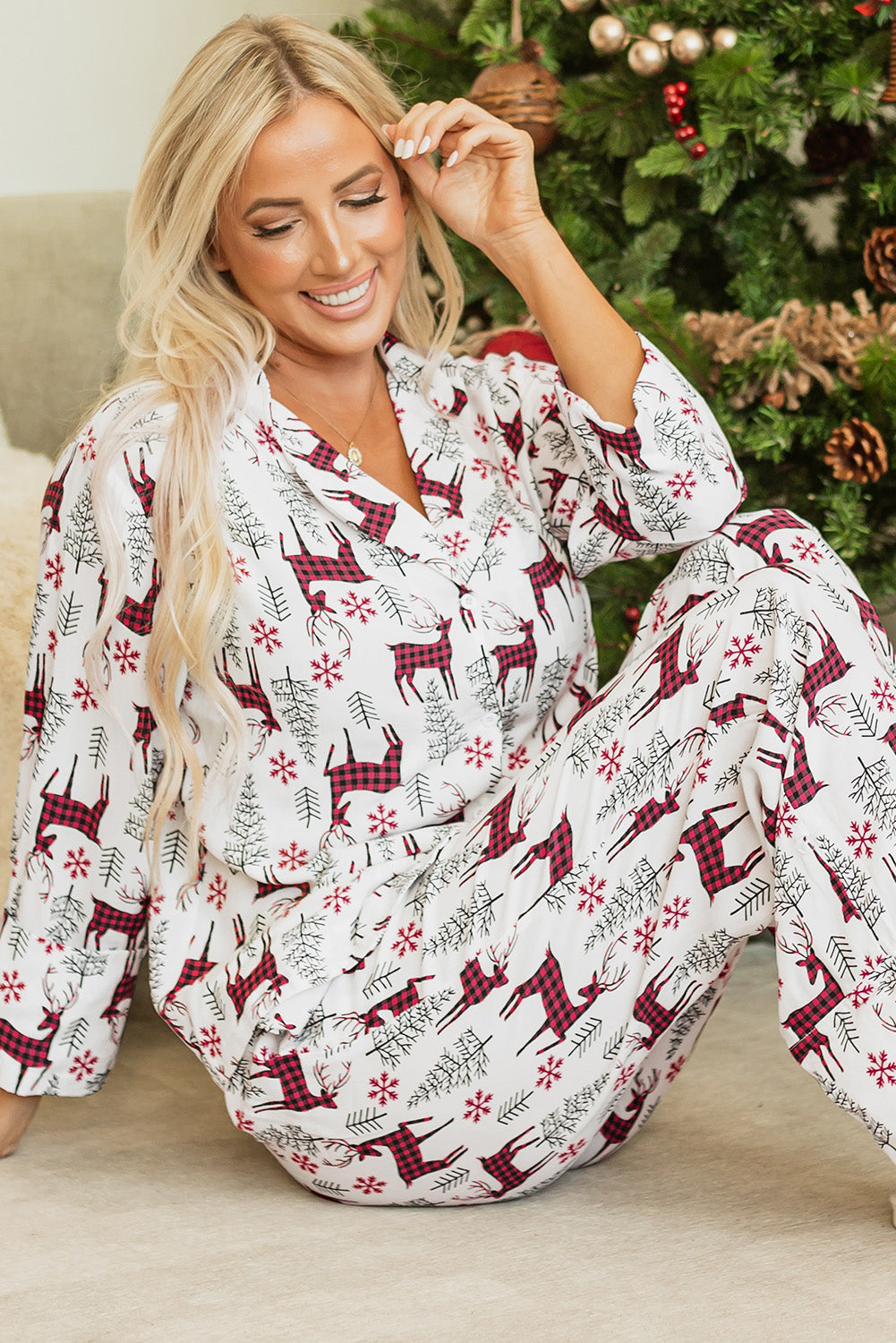 White Christmas Printed Shirt and Pants Pajama Set