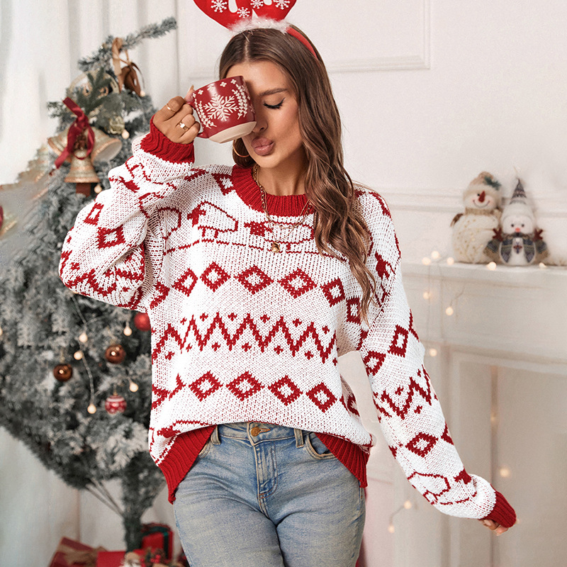 Women's Long Sleeve Round Neck Knitted Christmas Sweater