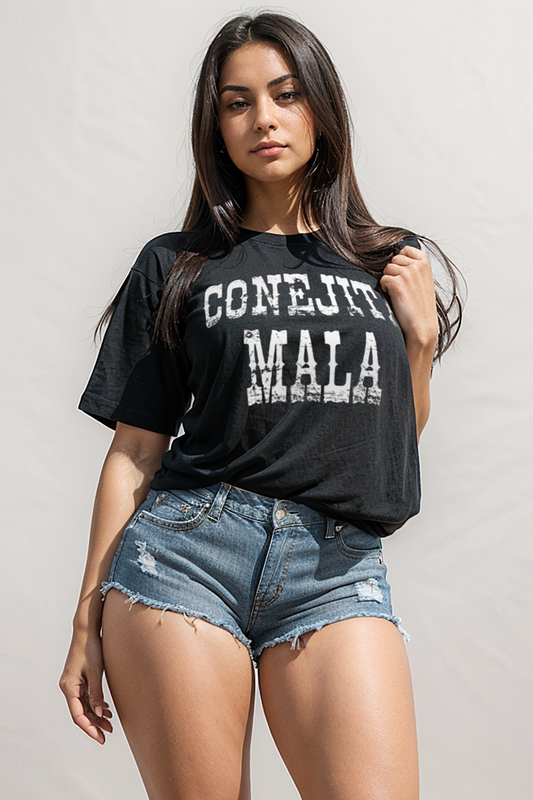 Conejita Mala Women's Casual T-Shirt
